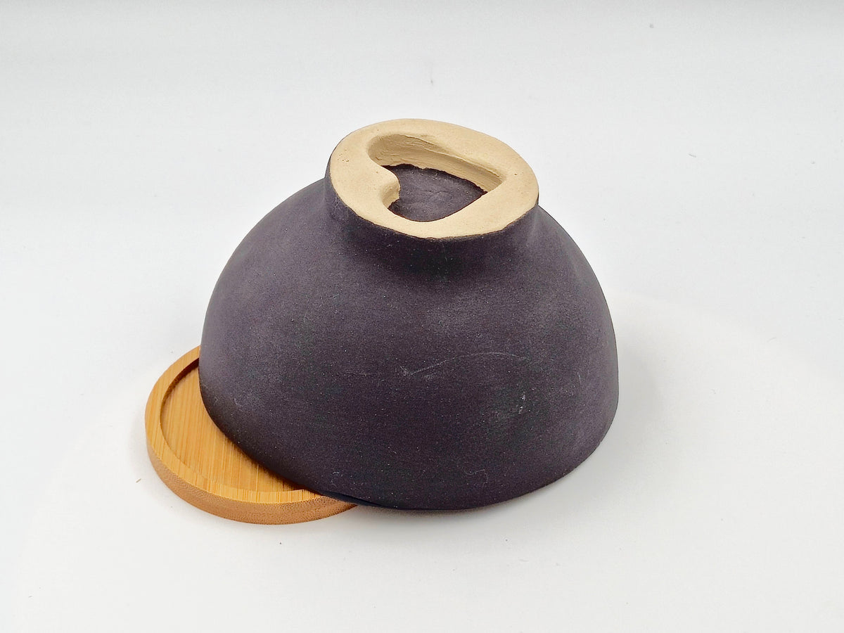 Håndopbygget Skål på Bambusbakke (Ø14 cm)